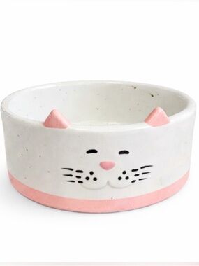 SIGNATURE NWOT Cute Ceramic Pink and White Cat Bowl